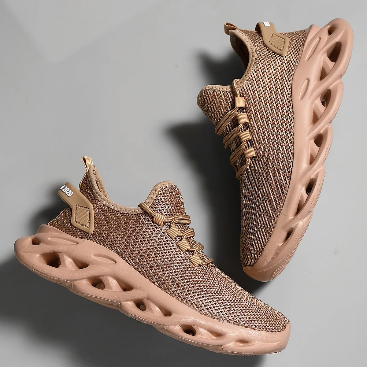 AirFlow™ Lite Sneakers Brown